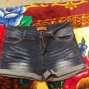 Shorts from Wax Jeans size L